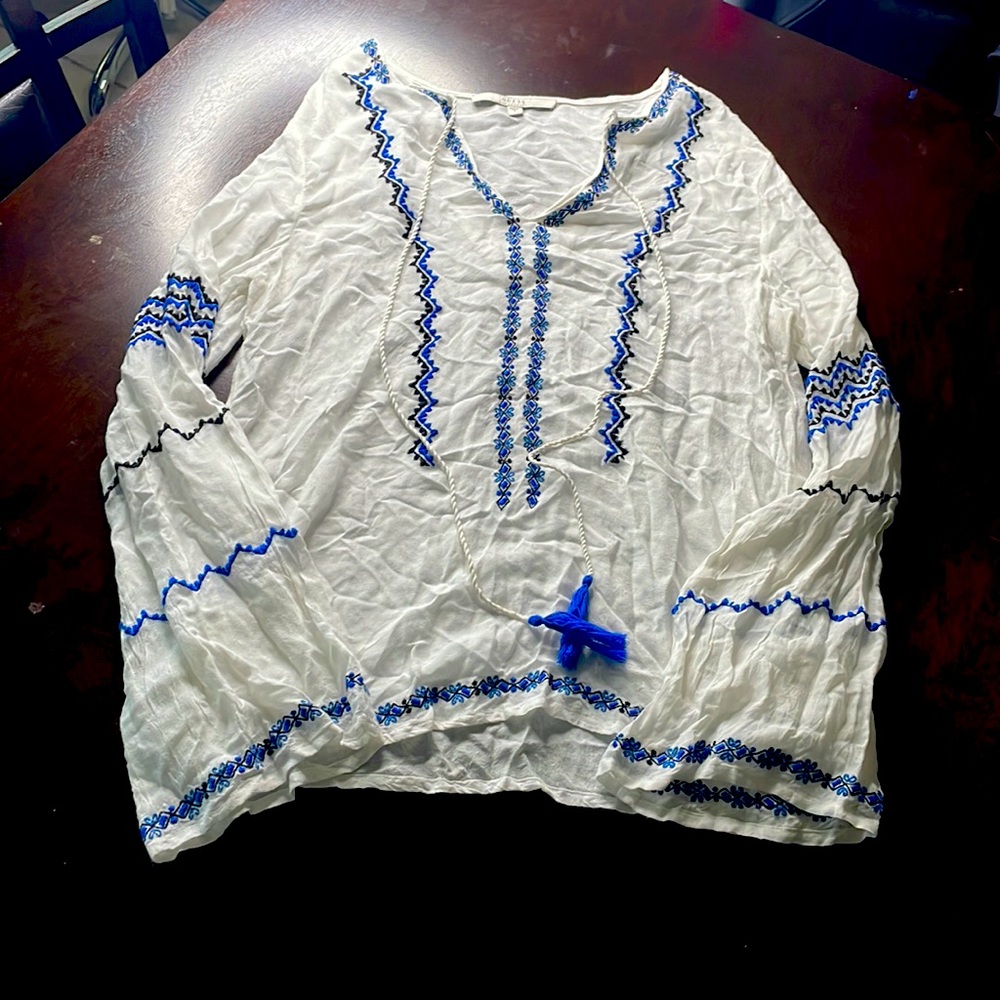 Long sleeve/flair sleeve top